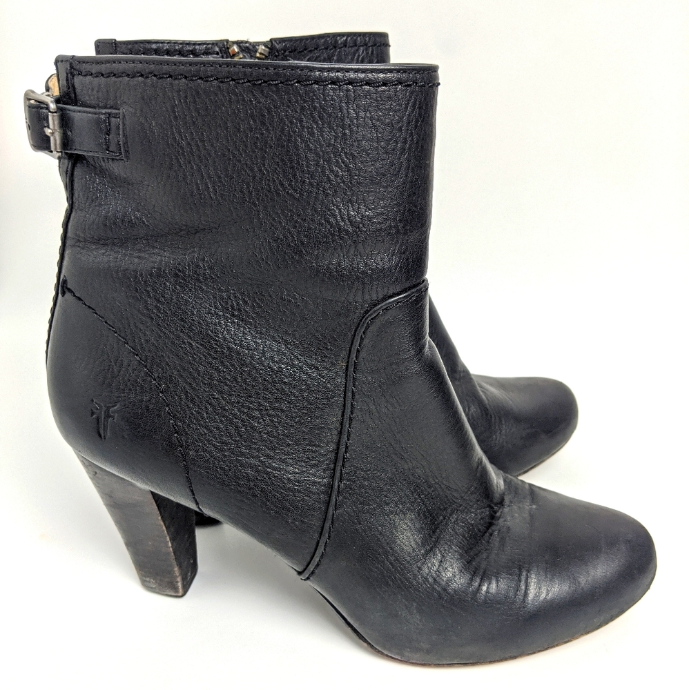 *Sold* FRYE Marissa Zip Short Boot Black Size 9M - Picture 4 of 12
